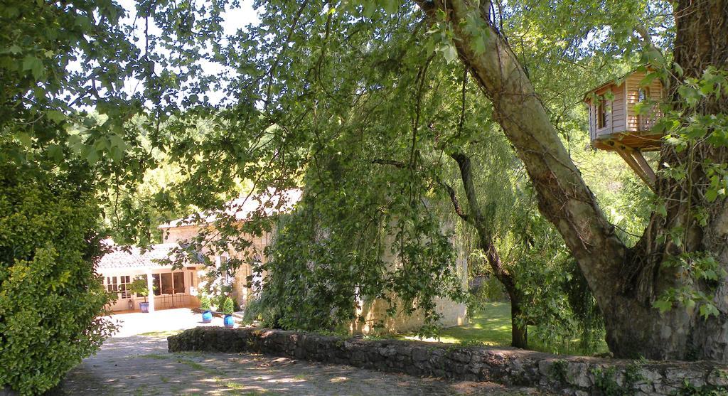 Moulin De Rioupassat Chambres D'Hotes De Charme Rauzan Bagian luar foto