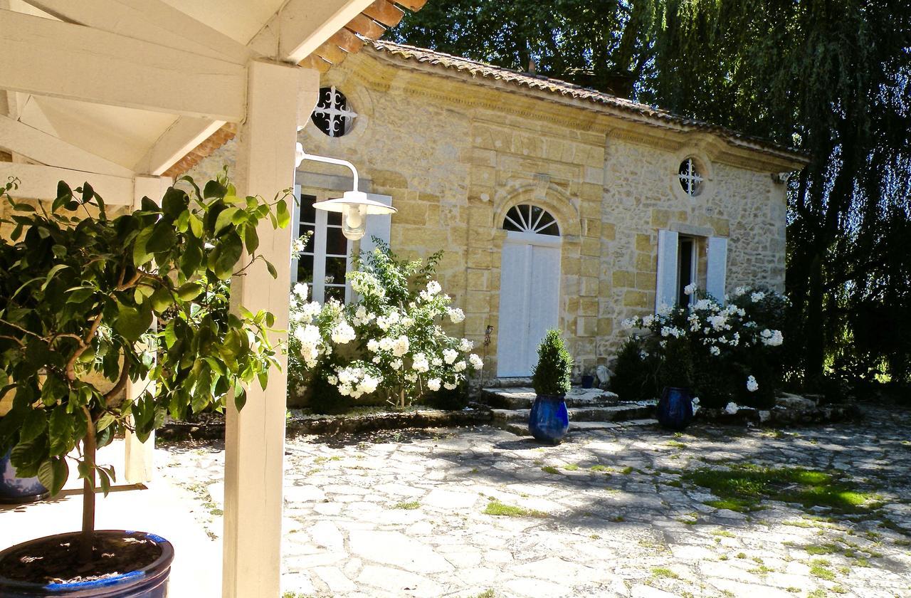 Moulin De Rioupassat Chambres D'Hotes De Charme Rauzan Bagian luar foto