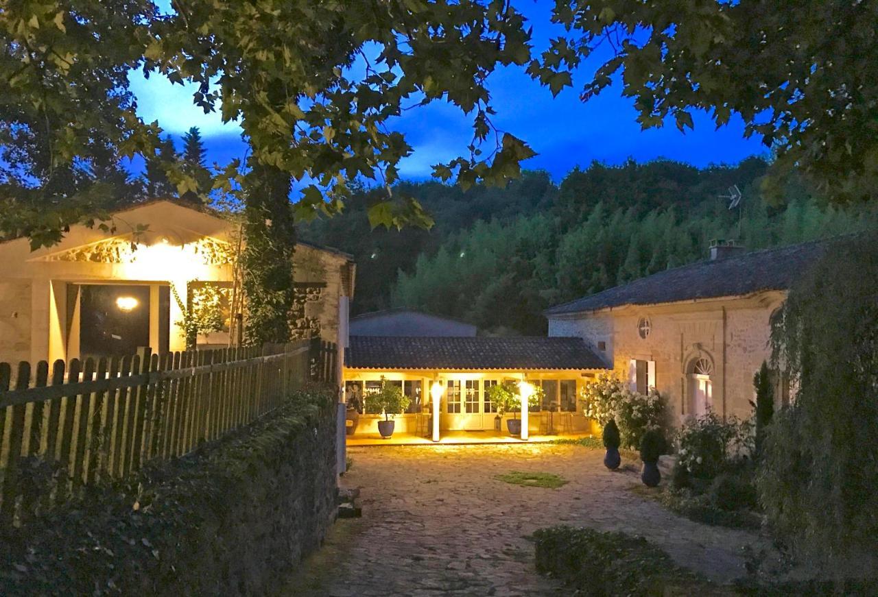 Moulin De Rioupassat Chambres D'Hotes De Charme Rauzan Bagian luar foto